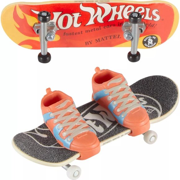 NEW Hot Wheels Skate Retro Fingerboard + Shoe Set - 4pk Each LOT OF 4 - Picture 2 of 10
